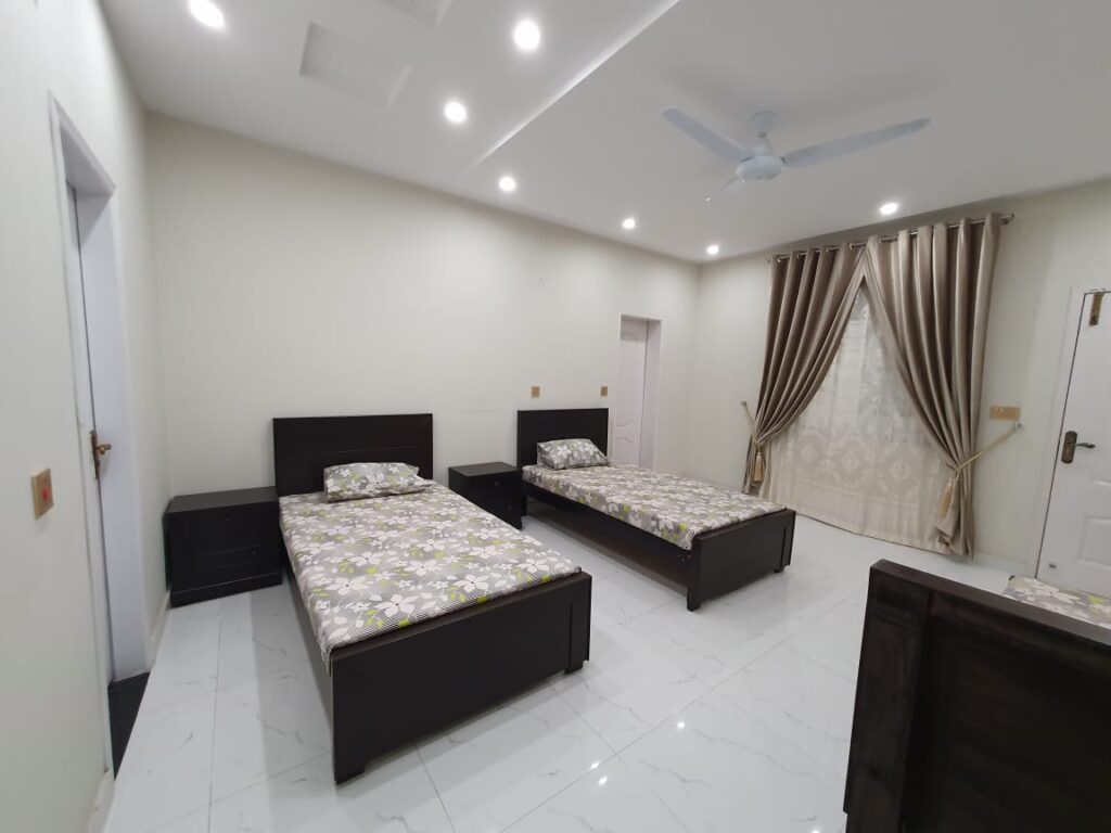 Four-Seater Room View 3